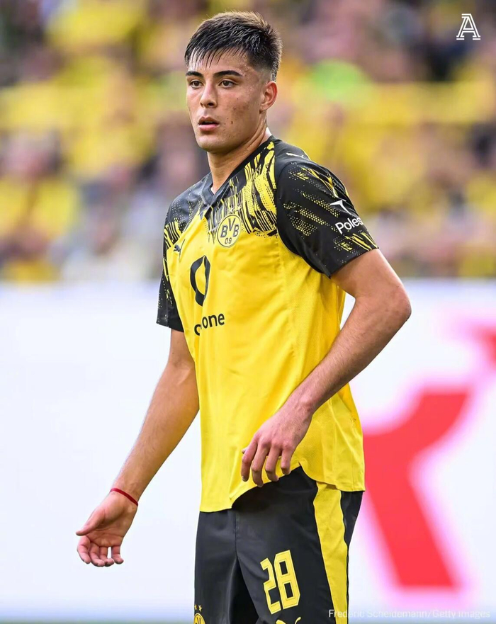 乐鱼体育娱乐-切尔西激活召回条款，安塞尔米诺提前结束多特租借|多特蒙德|中卫|冬窗|斯特拉斯堡|阿奇姆彭_新浪体育_新浪新闻